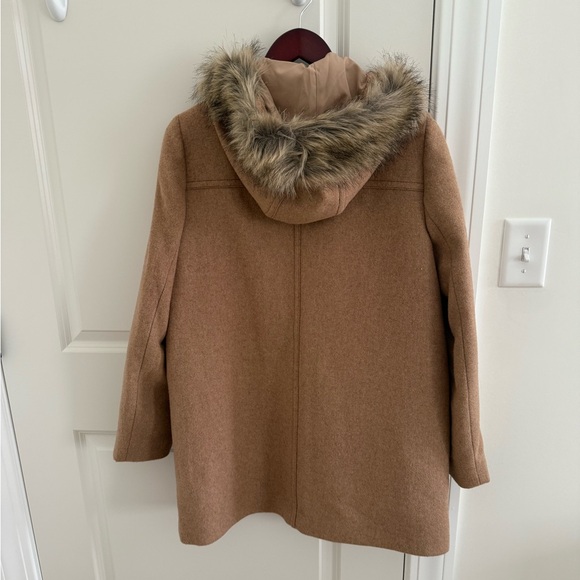 J Crew coat. Like new condition. - Picture 4 of 5